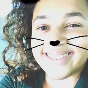 Meet your Posher, Jasmine